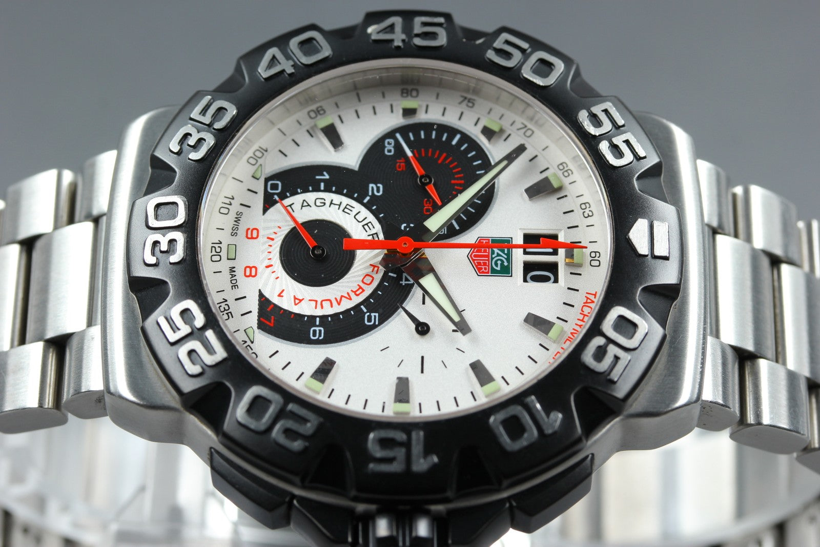 TAG Heuer Formula 1 CAH1011 Quartz White Dial Date Men's Watch 44mm JAPAN