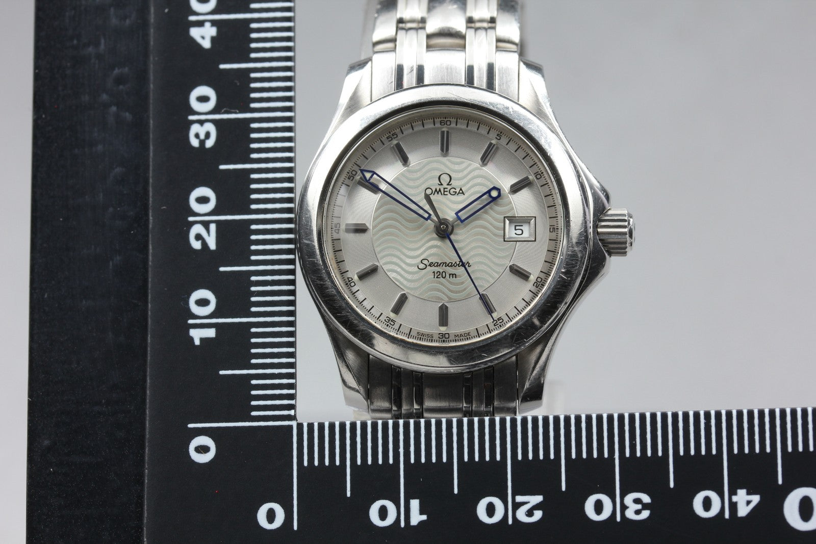 OMEGA Seamaster 2571.31 Quartz Silver Dial Women's Watch 29mm JAPAN Box