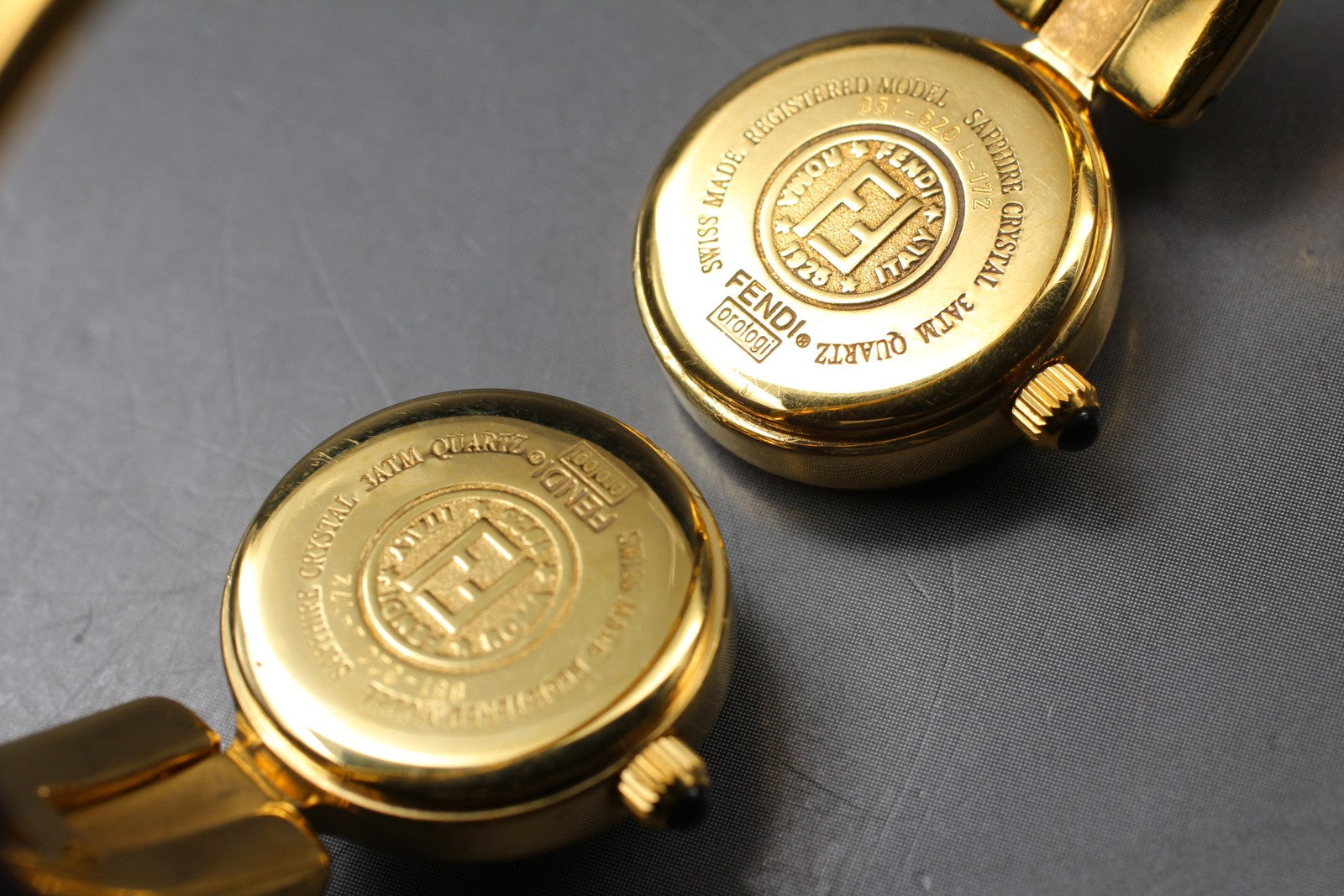 Vintage [Exc+5 Box] FENDI 620L Dual Time Gold Bangle Women's Quartz Watch JAPAN