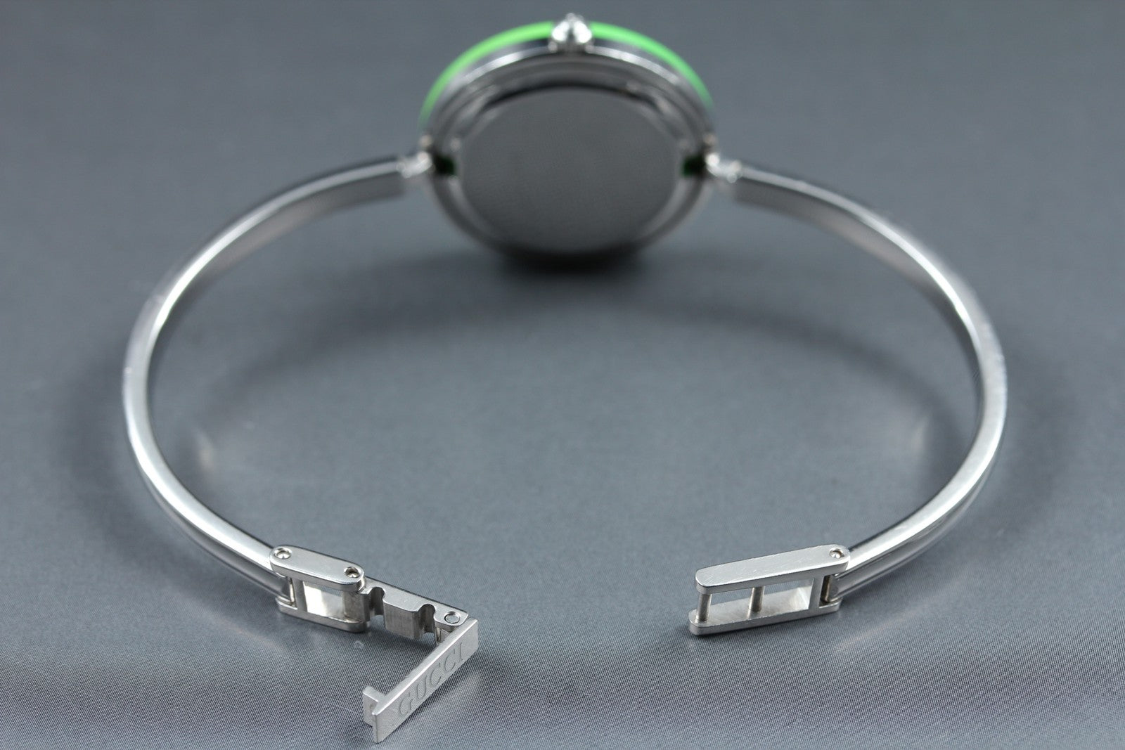 Vintage Gucci Change Bezel 11/12.2L Light Green Bezel Silver Women's Qz Watch