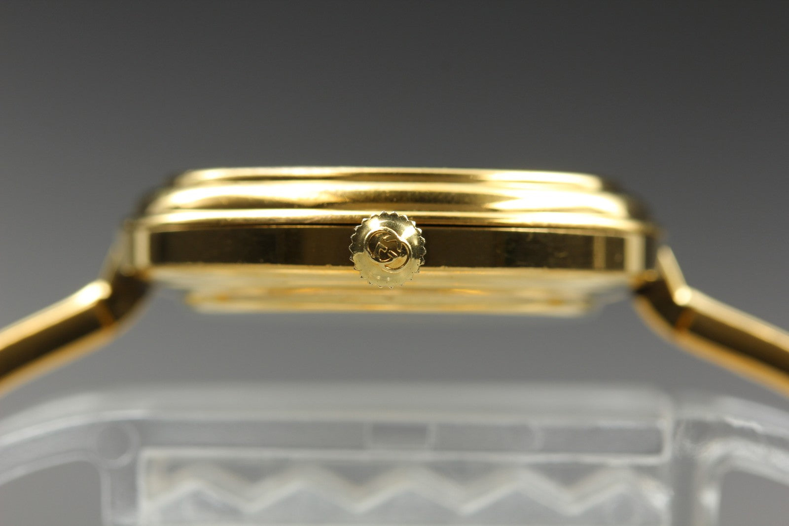 [Overhauled] Gucci Change Bezel 11/12.2 Gold Bangle Women's Quartz Watch Vintage