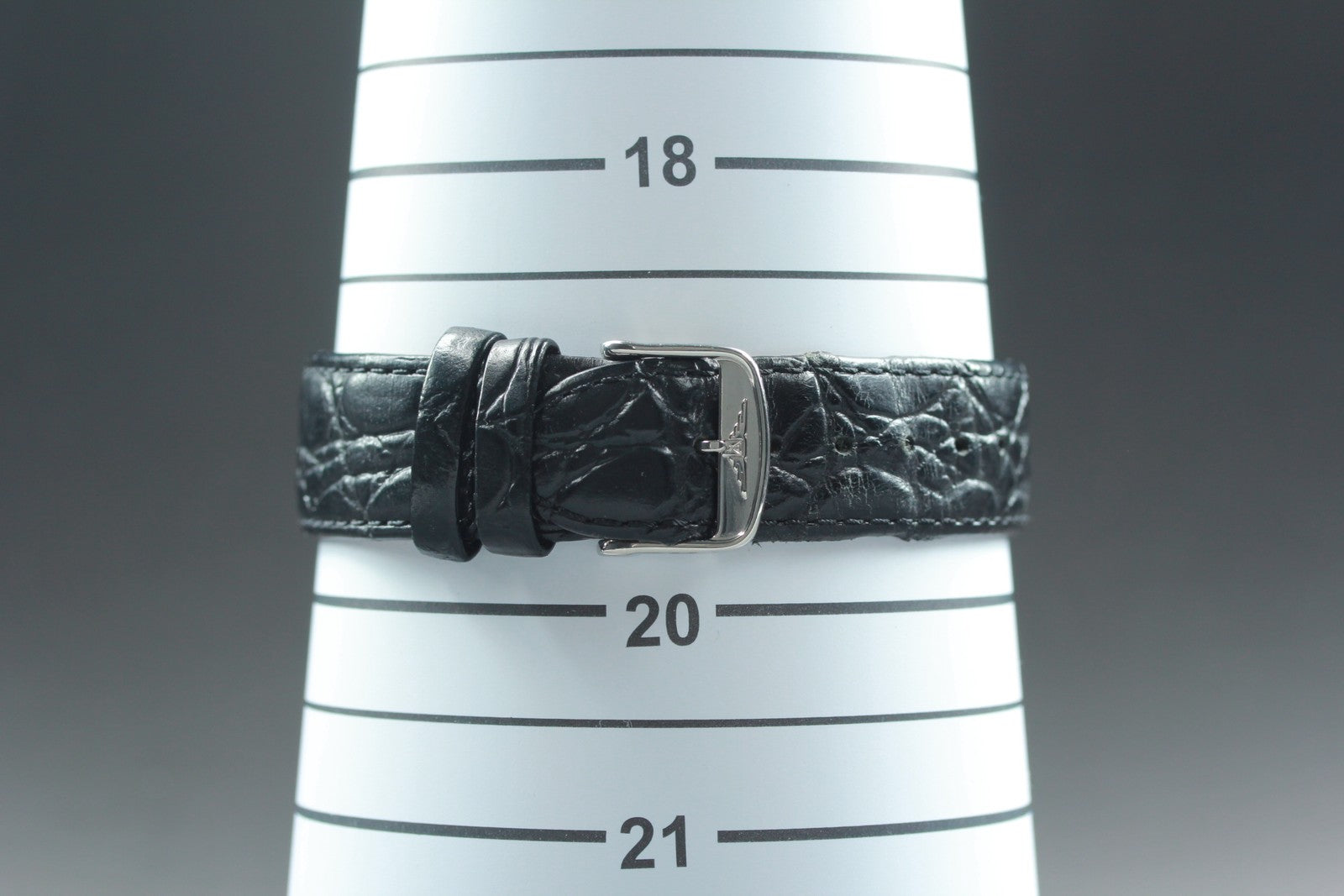 [Exc+5] LONGINES Grand Classic L4.720.4 White Dial 32mm Quartz Men's Watch