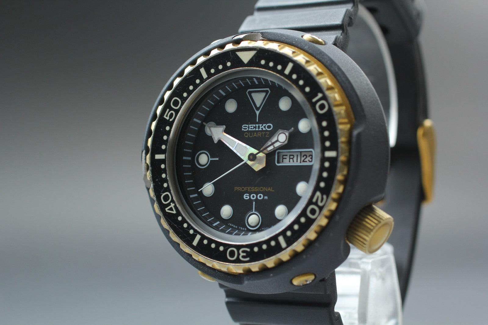 [Exc+4] SEIKO Professional Divers 7549-7000 SPYF018 600m Qz Men's Watch JAPAN