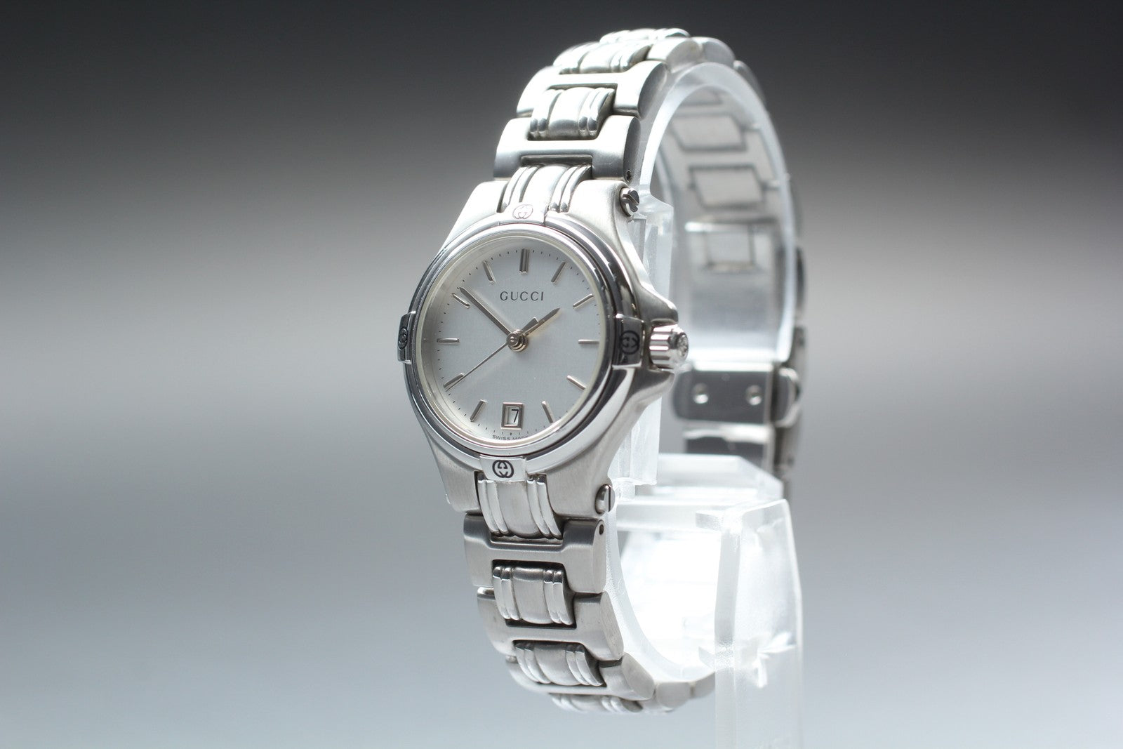 Vintage [Near MINT-Box] Gucci 9040L Silver Date 26mm Women’s Quartz Watch JAPAN