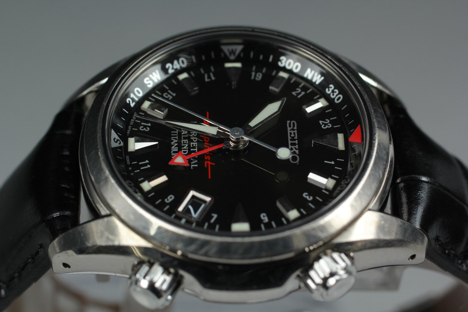 [Exc+5] SEIKO Alpinist 8F56-00D0 SBCJ019 Perpetual calendar Titanium Men's Watch