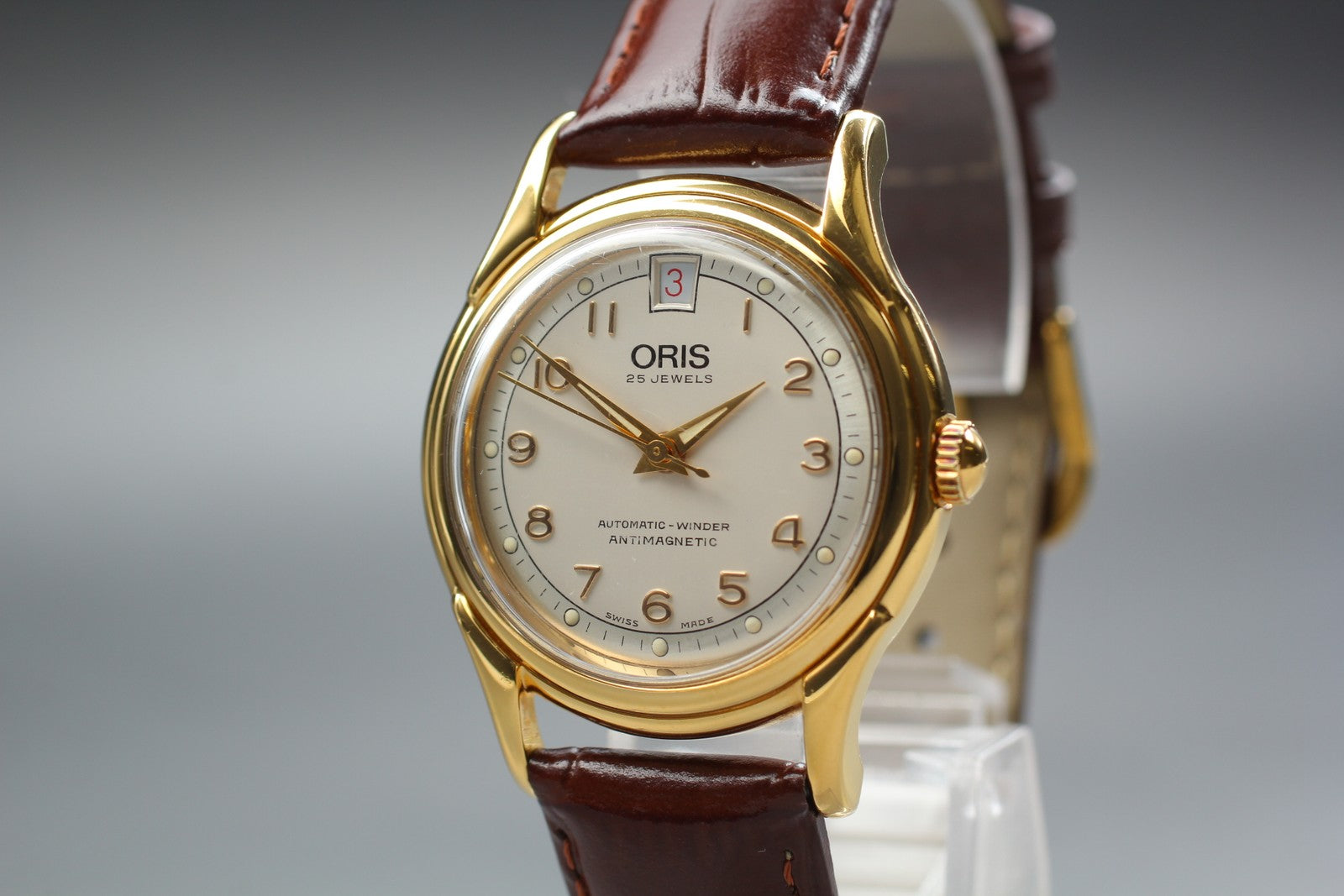 Vintage ORIS 7317 Automatic Date Gold Men's Watch 33mm JAPAN
