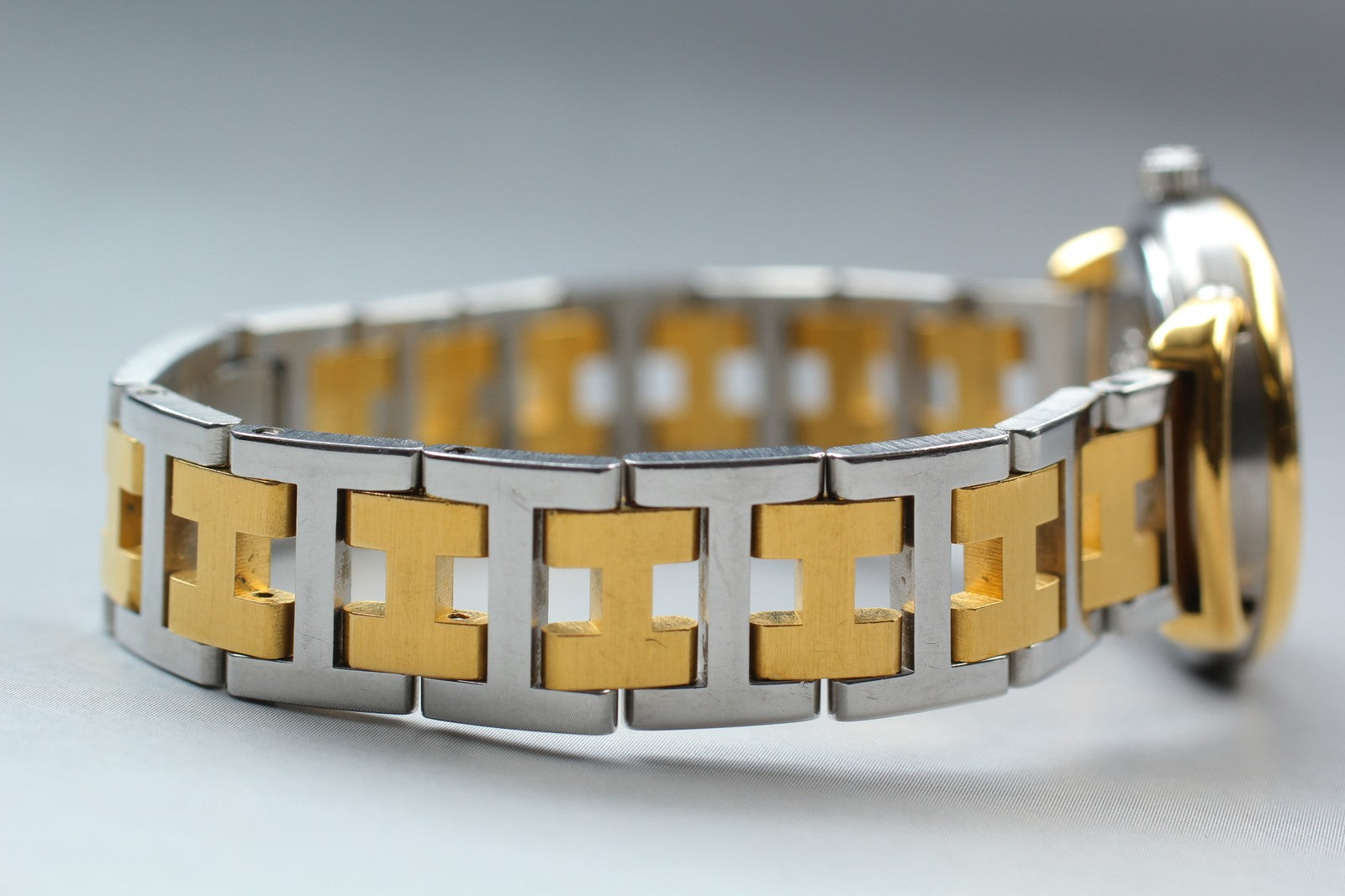 Vintage [Exc+5] Hermes Pullman Gold Ivory Dial 24mm Date Woman's Quartz Watch