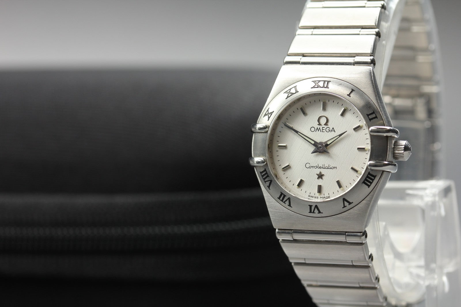 New Batt Vintage OMEGA Constellation Cal.1456 Quartz Silver Womens Watch 22mm JP