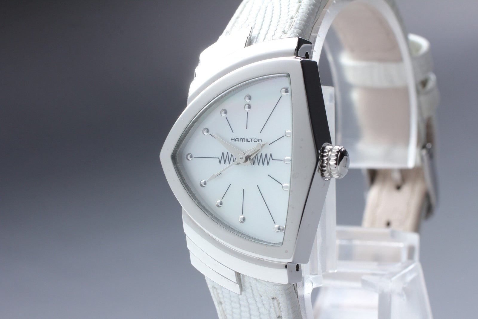 New Batt[Exc+5]Box HAMILTON Ventura H242112 White Quartz Women's Watch 25mm JP