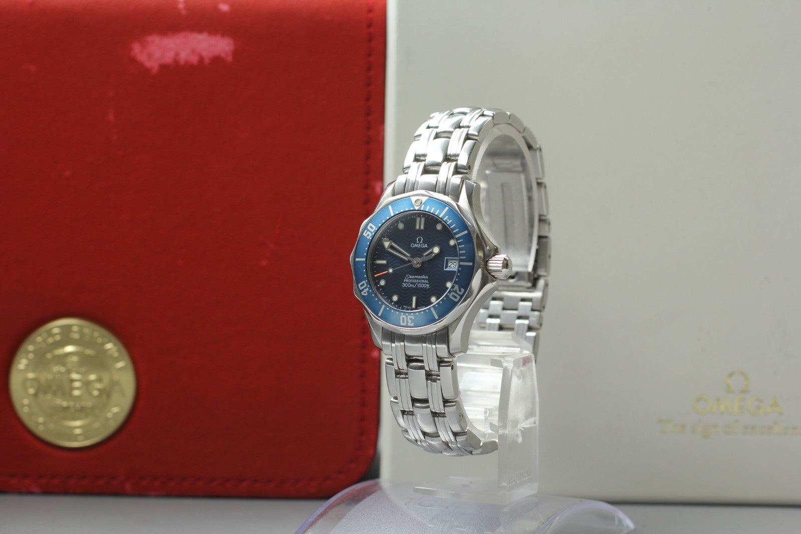 New Batt[Exc+5]Box OMEGA Seamaster 300M 2583.8 Quartz Blue Women Watch 28mm JP