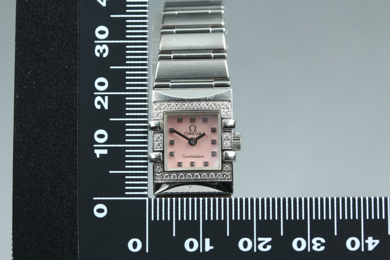 OMEGA Constellation Carré Quadra 1535.73 Quartz Women's Watch 15mm JAPAN Box