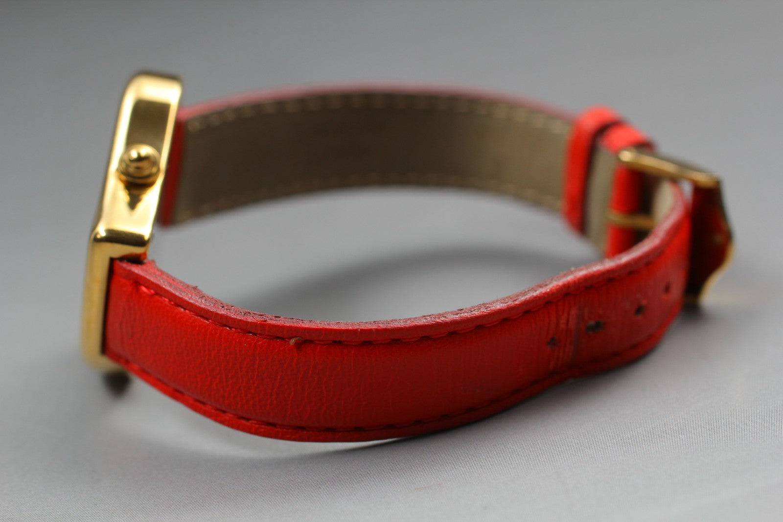 [Exc+5] Yves Saint Laurent Heart Gold Red 30mm Women's Watch Quartz JAPAN