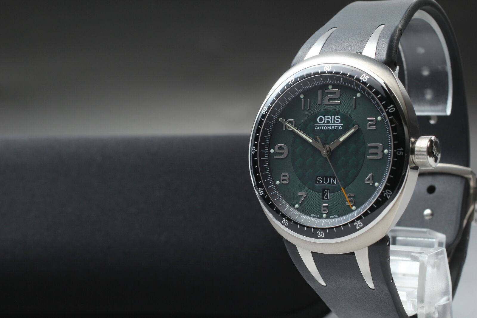 [Near MINT-] ORIS TT3 7589 Day Date Titanium Green Automatic Men's Watch JAPAN