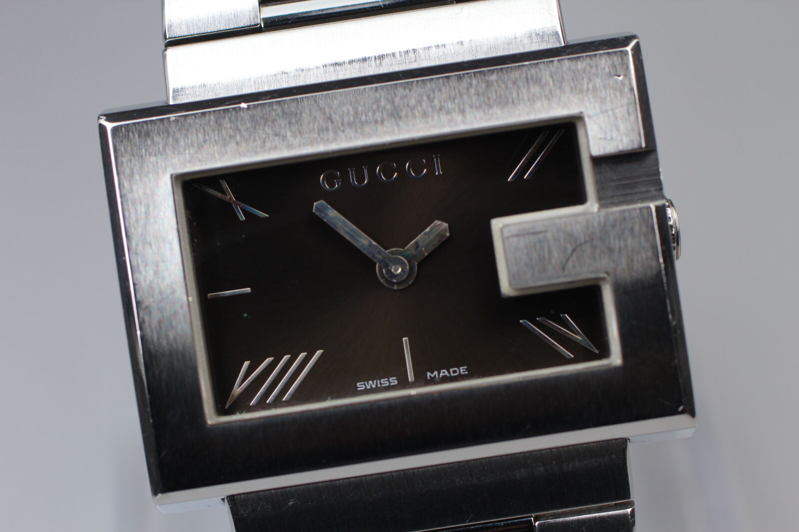 New Battery [Exc+5 Box] GUCCI 100L Black Dial SIlver Woman's Quartz Watch JAPAN