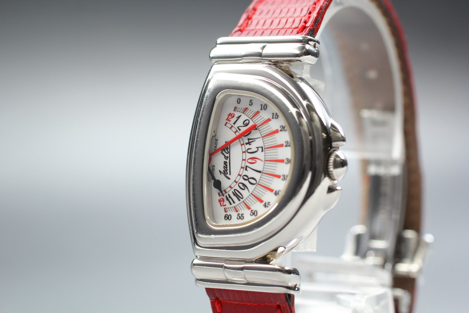 Jean d'eve Sectora Gold 24mm Silver Red Women's Quartz Watch JAPAN [w /Box]