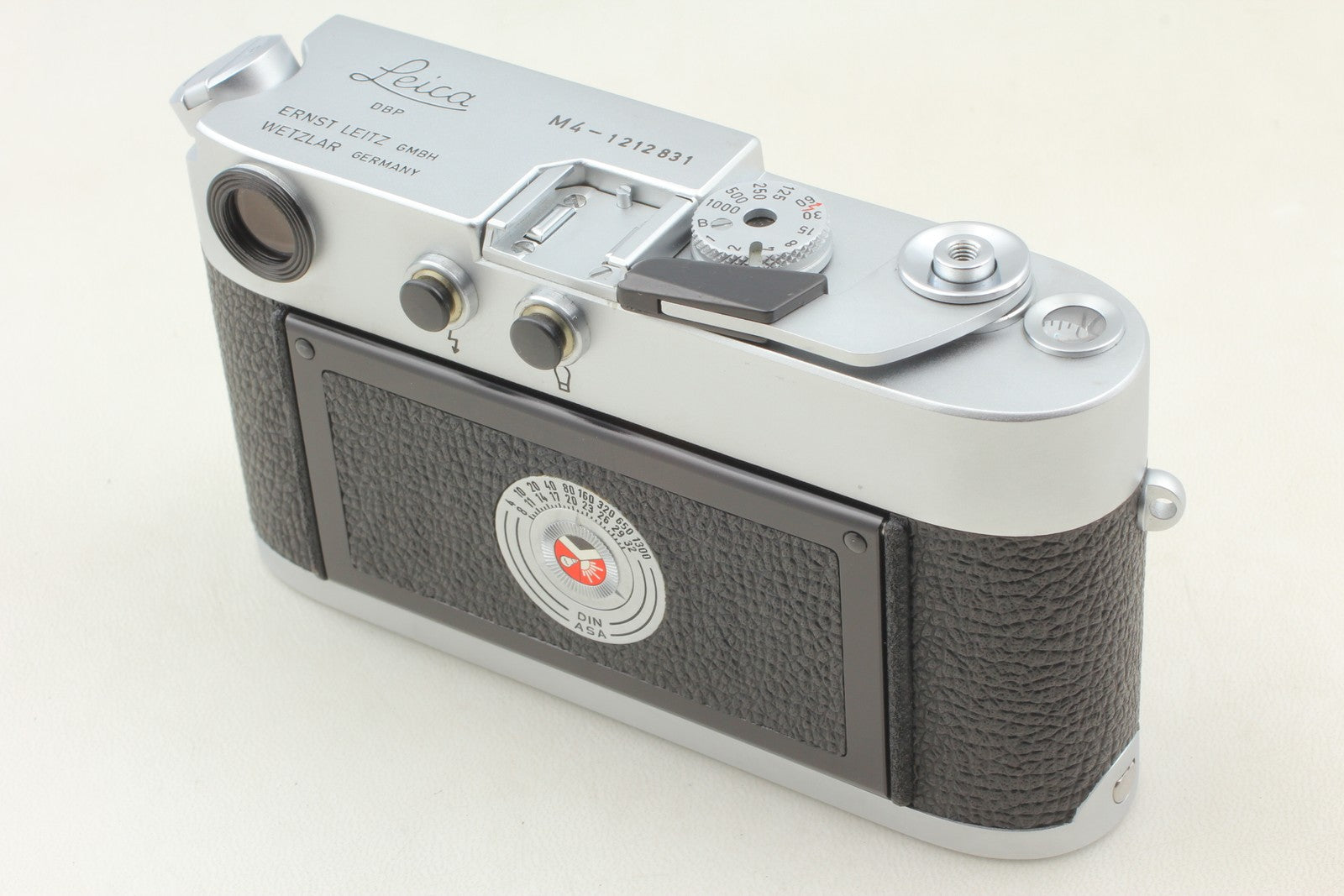 [MINT] Leica M4 35mm Film Camera Chrome Silver Germany From JAPAN