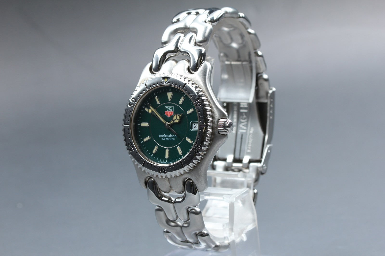 [Near MINT-] TAG HEUER S/el Professional 200M WG1119 Green Men's Quartz Watch
