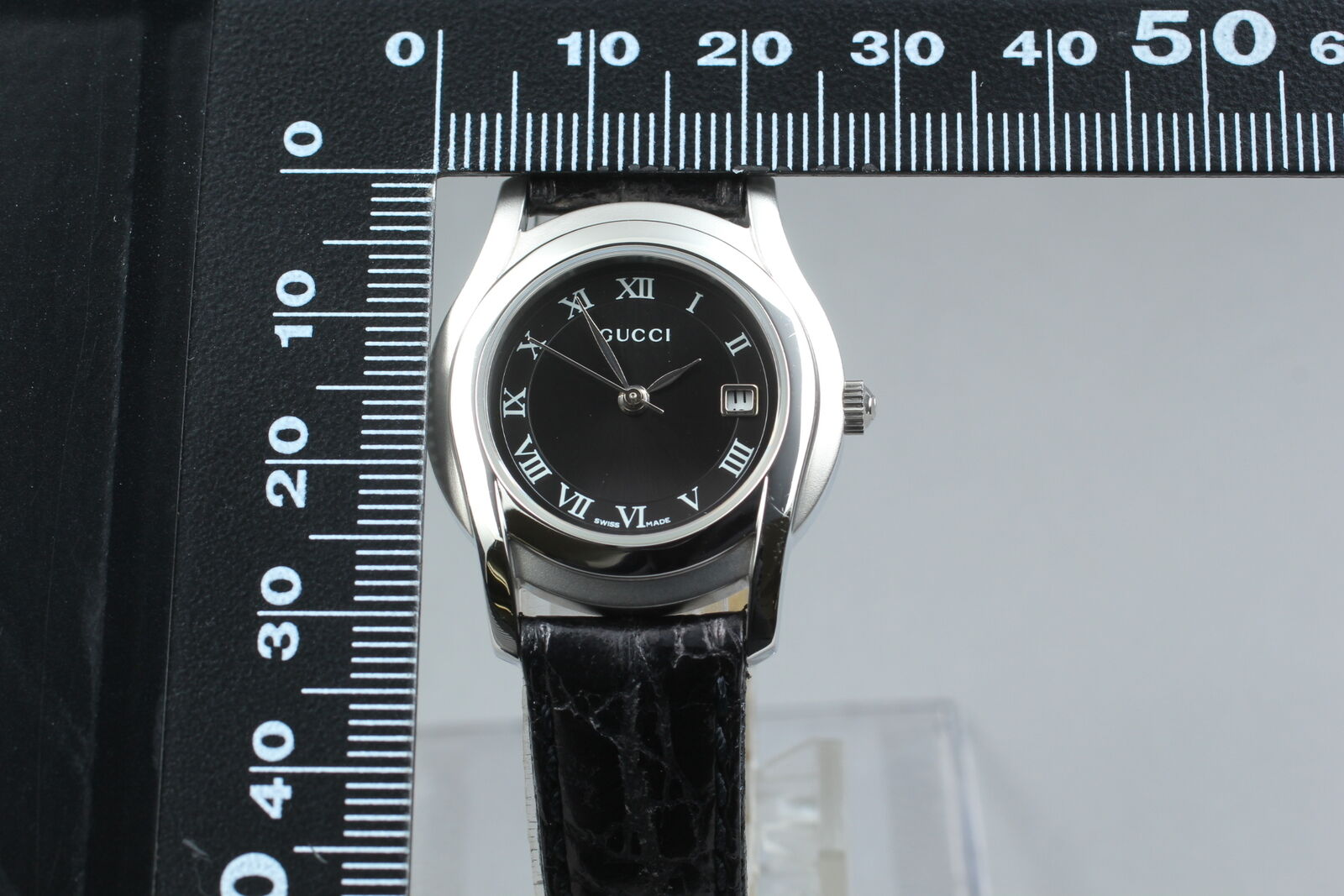 New Battery [Near MINT Box] Gucci 5500L Date Vintage Women's Quartz Watch JAPAN