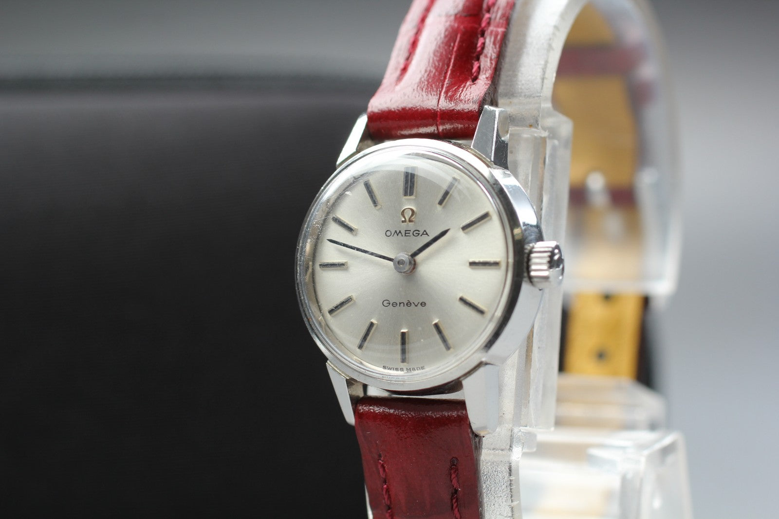 Vintage OMEGA Genève 515.006 Manual Silver Dial Women's Watch 20mm JAPAN