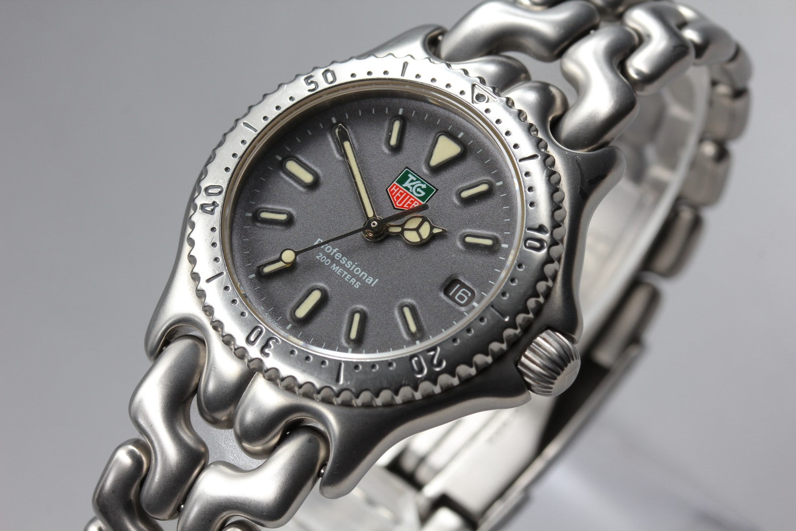 TAG HEUER SEL Professional S99.213K Quartz Gray Dial Men's Watch 33mm JAPAN