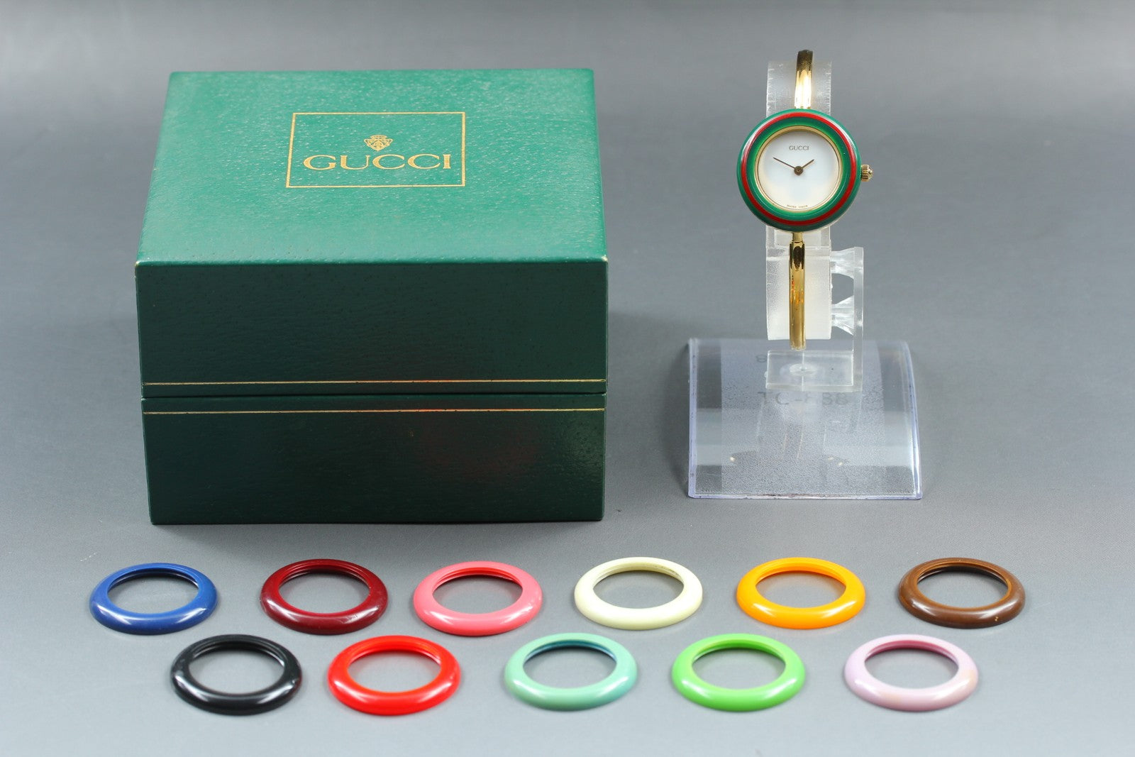 Vintage GUCCI Change Bezel 11/12.2 12Color Quartz Women's Watch 25mm JAPAN Box