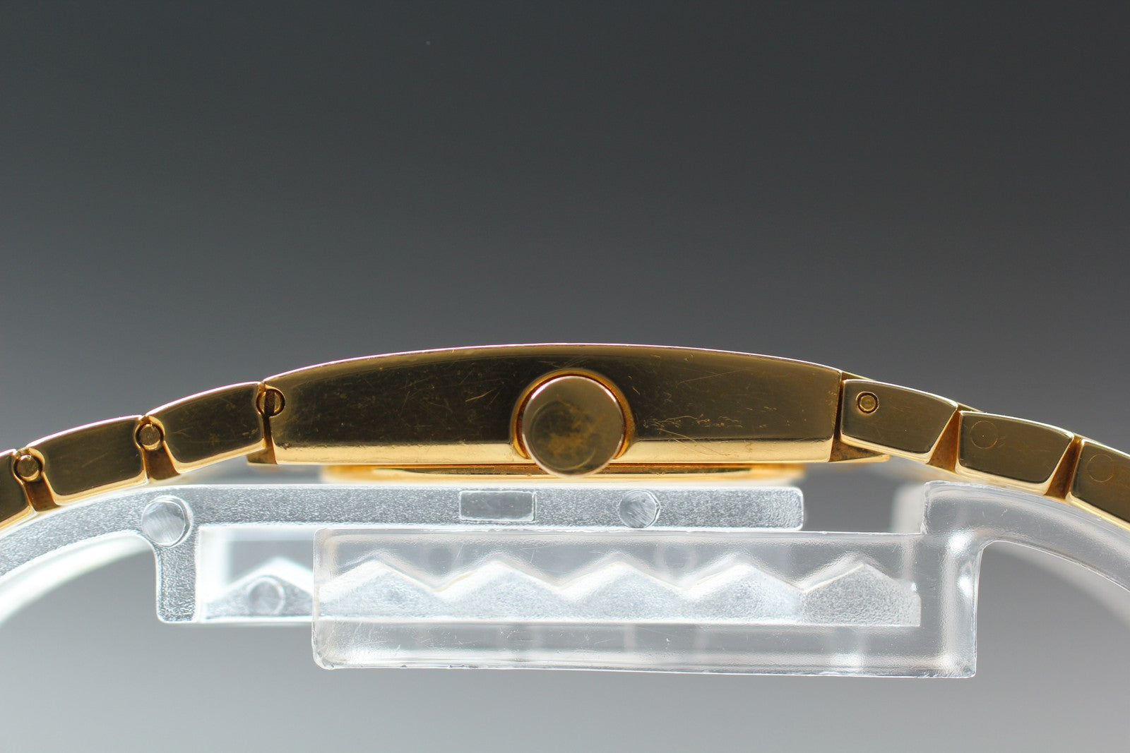 [Exc+5] Christian Dior D70-150 Gold Dial 15mm Women's Quartz Watch JAPAN
