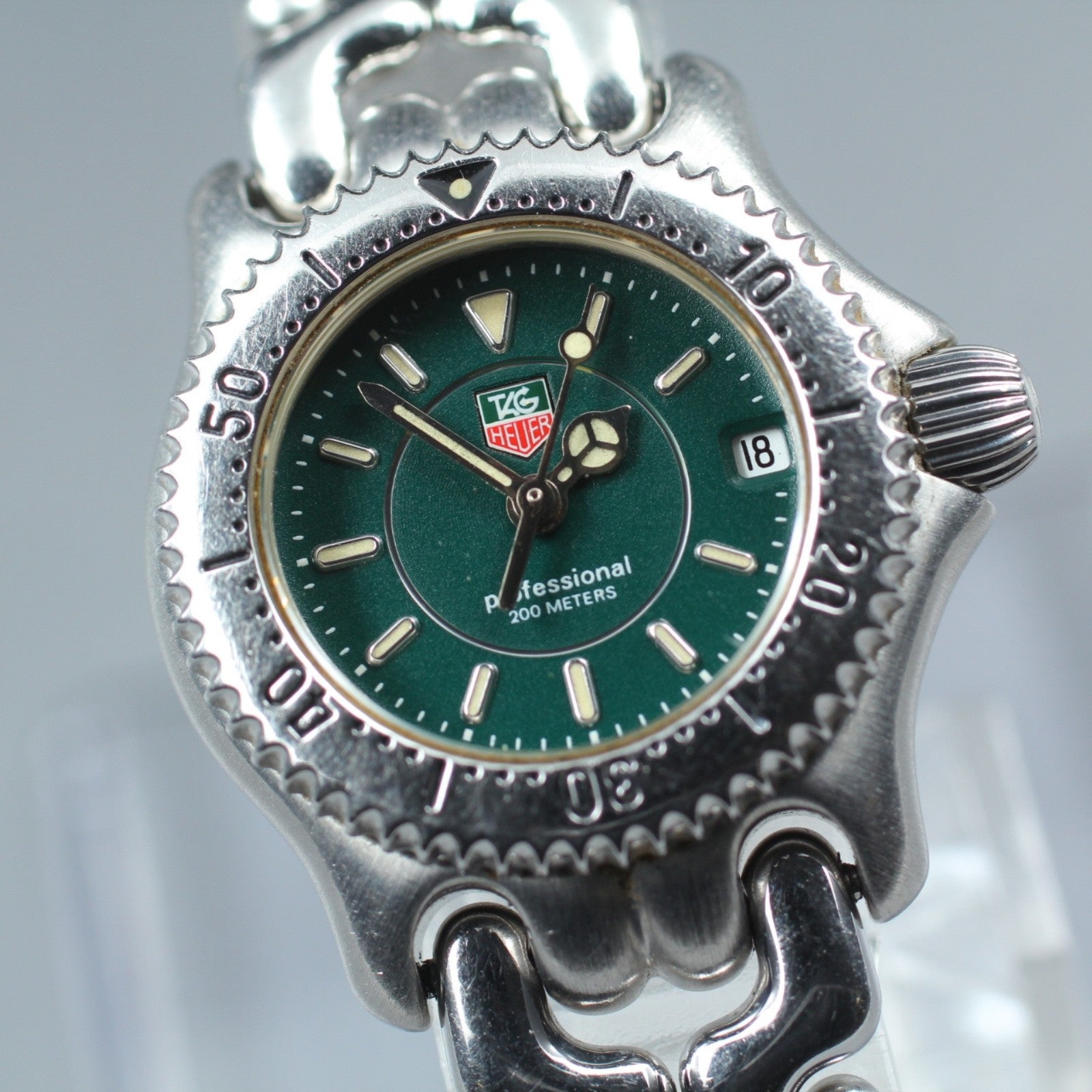TAG Heuer SEL Professional 200M WG1419 Green Quartz Women's Watch 23mm JAPAN