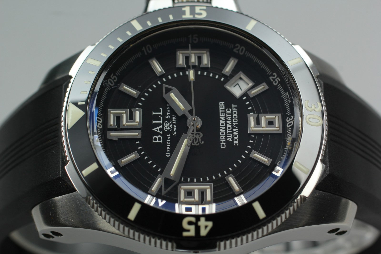 N MINT*Box BALL Watch Engineer Hydrocarbon DM2136A Black Automatic Men's Watch