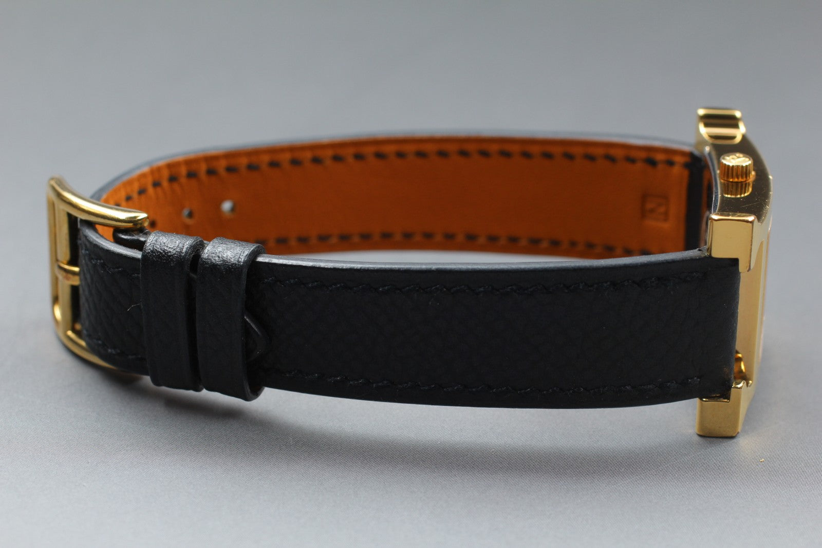 [Exc+5] HERMES H Watch HH1.201 Gold Black "N" 21mm Woman's Watch Quartz JAPAN