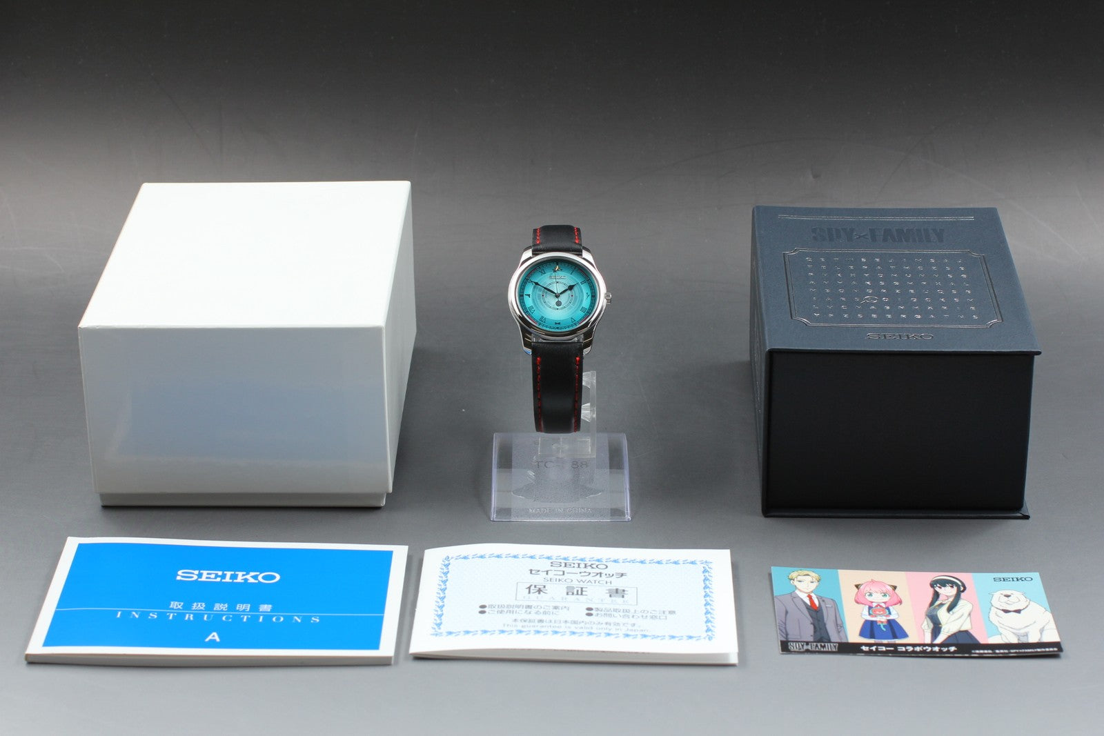 MINT*Box SEIKO SPY×FAMILY 7N01-HDX0 Blue Dial Men's Quartz Watch 35mm From JAPAN