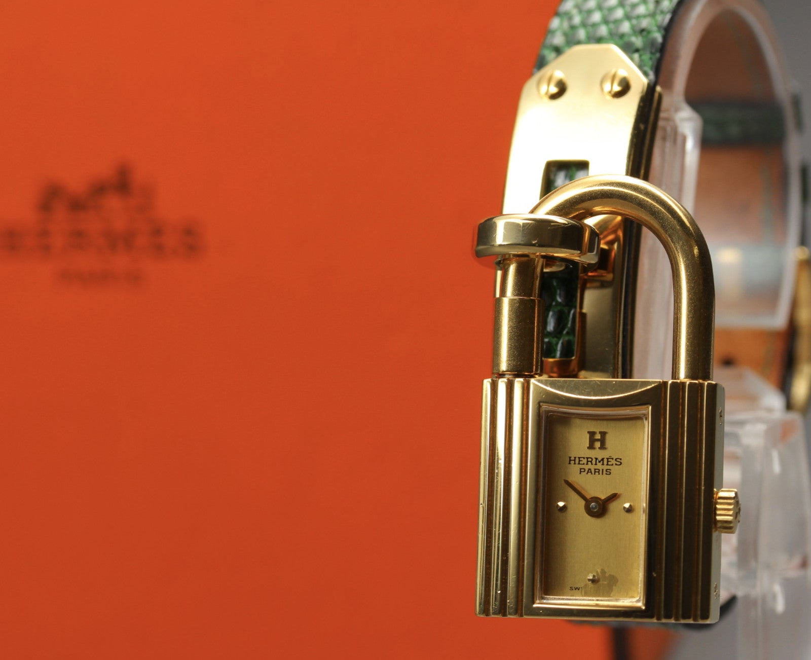 Overhauled [Exc+5 Box] HERMES Kelly Watch Gold Green "S" Woman's Quartz Watch