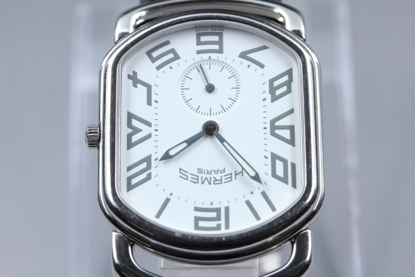 [Exc+5 Box] HERMES Rally RA1.810 White Dial Silver 31mm Quartz Men's Watch