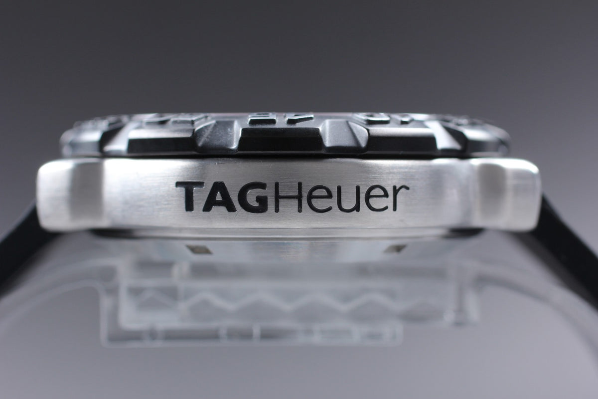 Used TAG Heuer Formula 1 CAH1112 Red Quartz Chronograph Men's Watch 42mm JAPAN