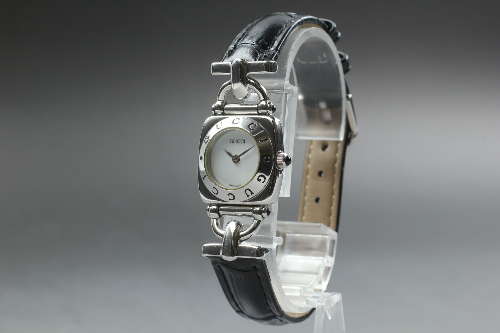 [Exc+5 w/ Box] GUCCI Horsebit 6300L Silver Black Woman's Quartz Watch From JAPAN