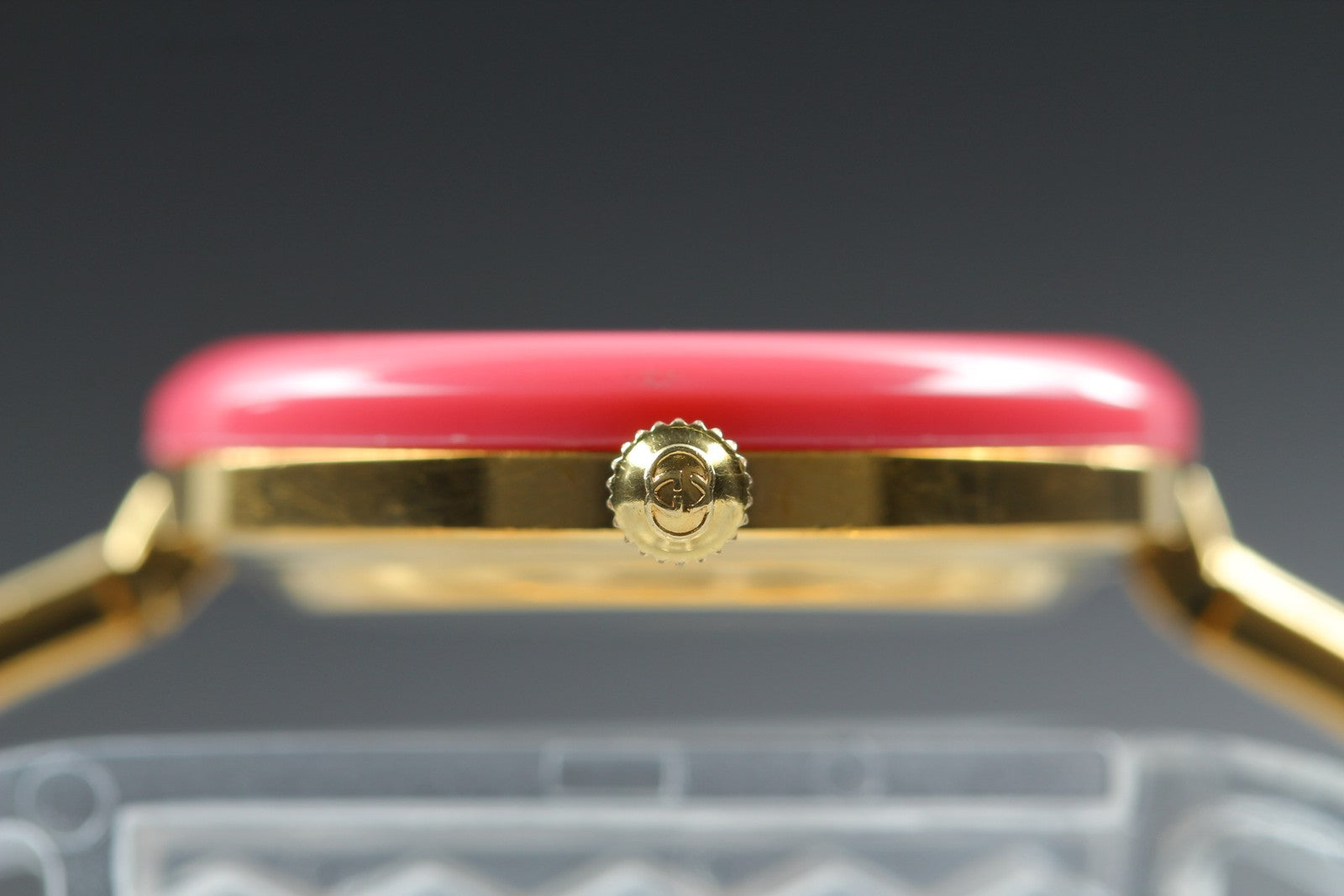 Vintage [S Size] Gucci Change Bezel 11/12.2 Pink Bezel Gold Women's Qz Watch