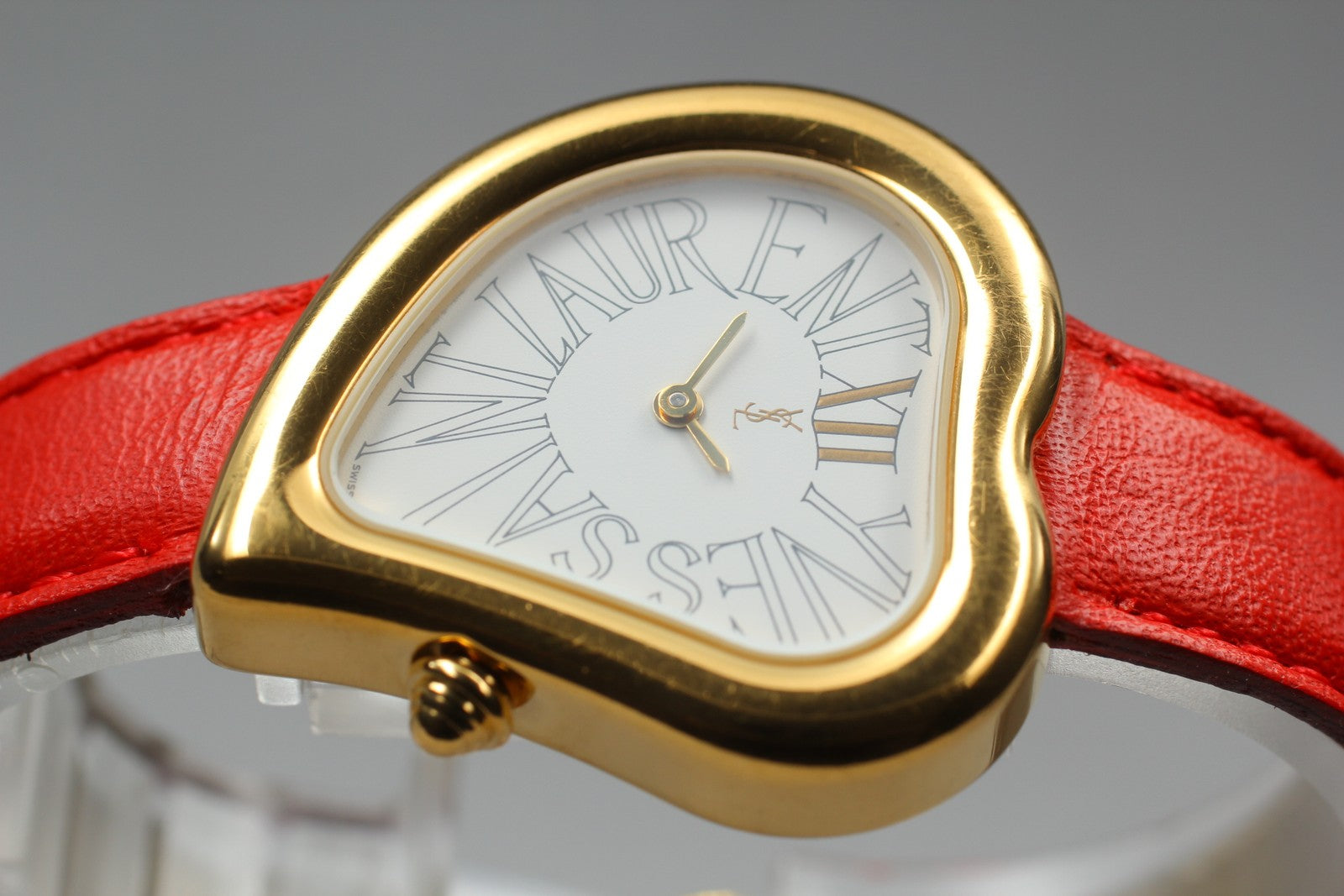 [Exc+5] Yves Saint Laurent Heart Gold Red 30mm Women's Watch Quartz JAPAN
