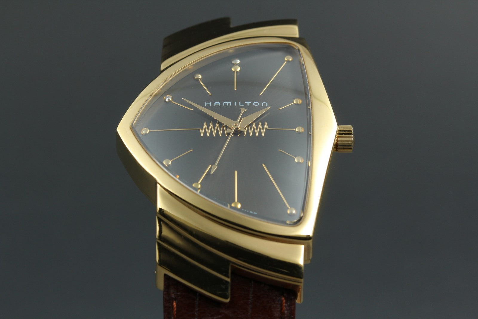 Rare Hamilton Ventura H244410 50th Anniversary Limited 1000 Quartz Watch 32mm JP