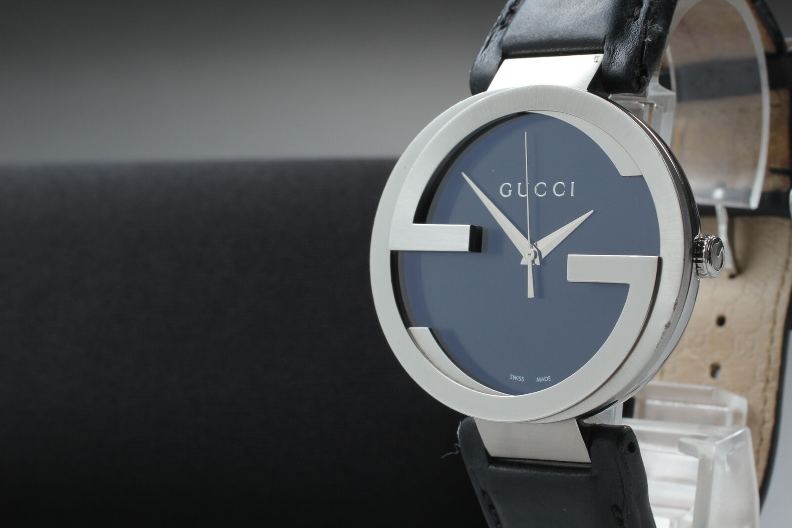 New Battery [Exc+5] GUCCI Interlocking 133.2 Black Silver Men's Qz Watch JAPAN