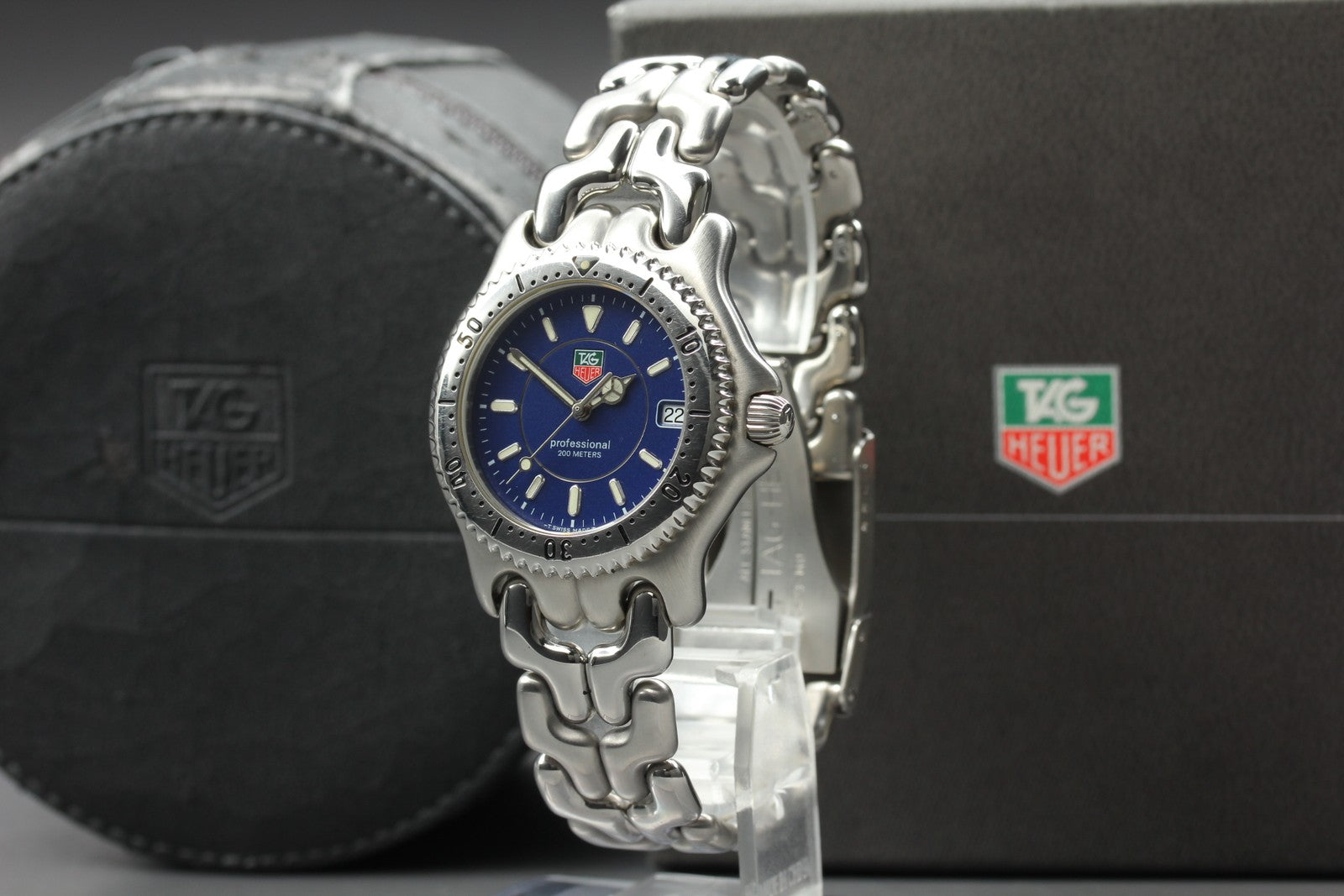 Vintage TAG HEUER SEL WG111A Quartz Blue Dial Men's Watch 36mm JAPAN Box