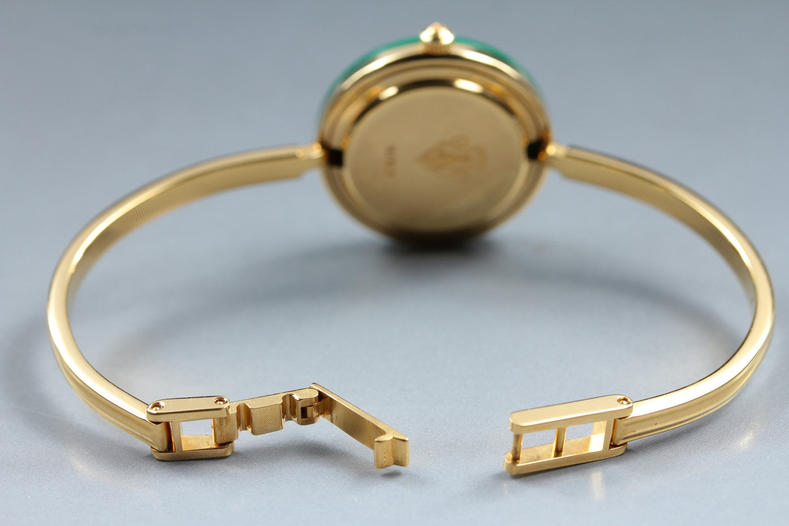 New Batt Gucci Change Bezel 11/12.2 12Color Women's White Quartz Watch JP