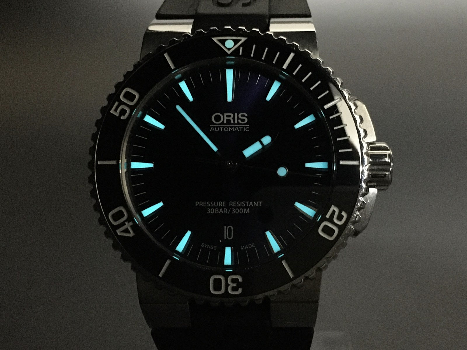 ORIS Aquis 7653 Date Automatic Blue Dial Men's Watch 43mm JAPAN