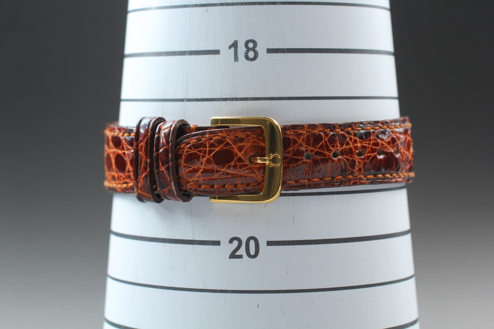 New Batt Vintage OMEGA De Ville symbol Quartz Women's Watch 31mm JAPAN Exc+5