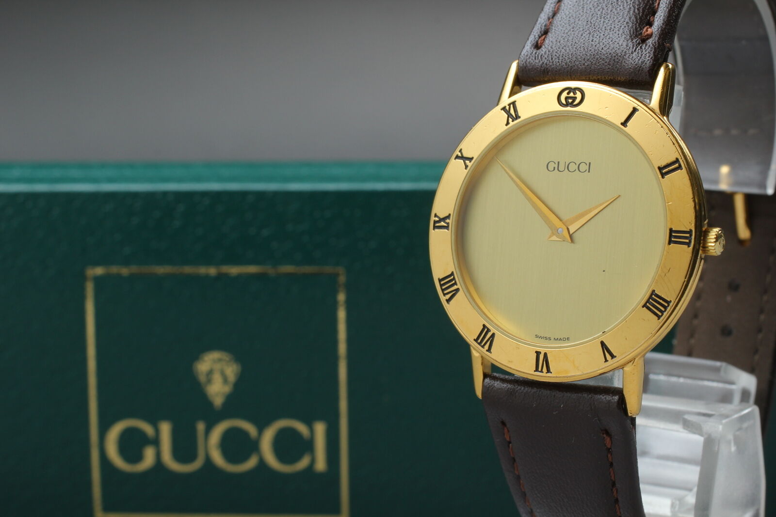 New Battery [Exc+5 Box] Gucci 3000.2.M Gold Brown Men's Quartz Watch Vintage JP