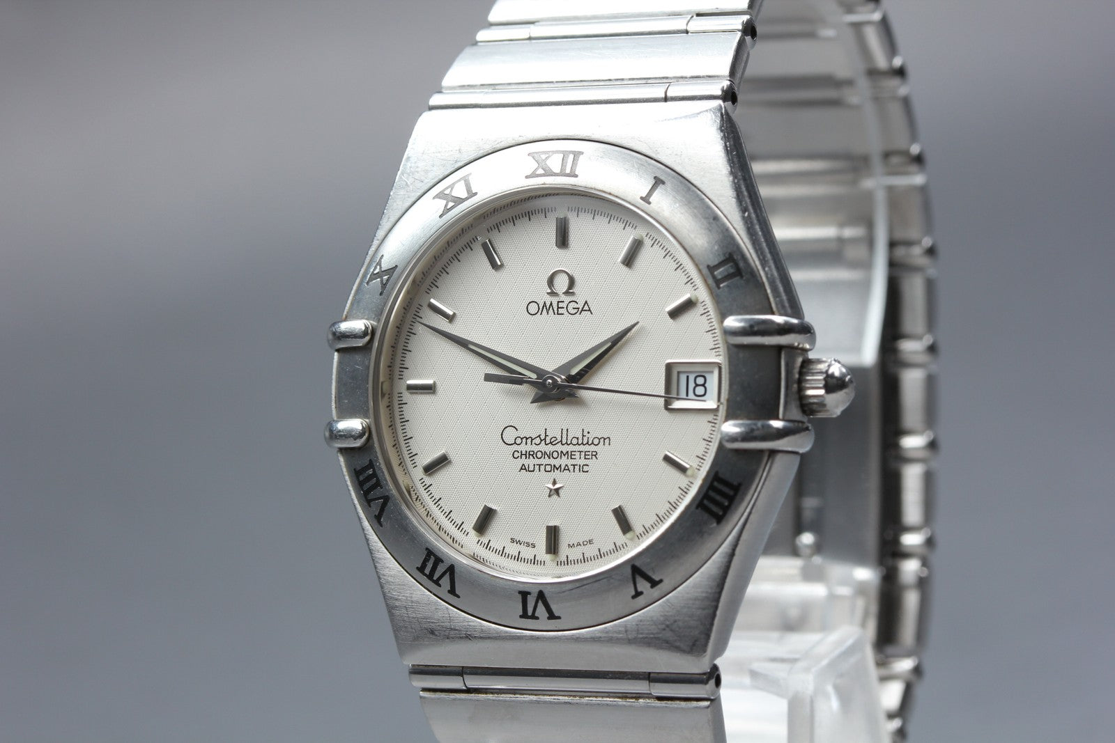 Vintage OMEGA Constellation 1502.3 Automatic White Date Men's Watch 35mm JAPAN