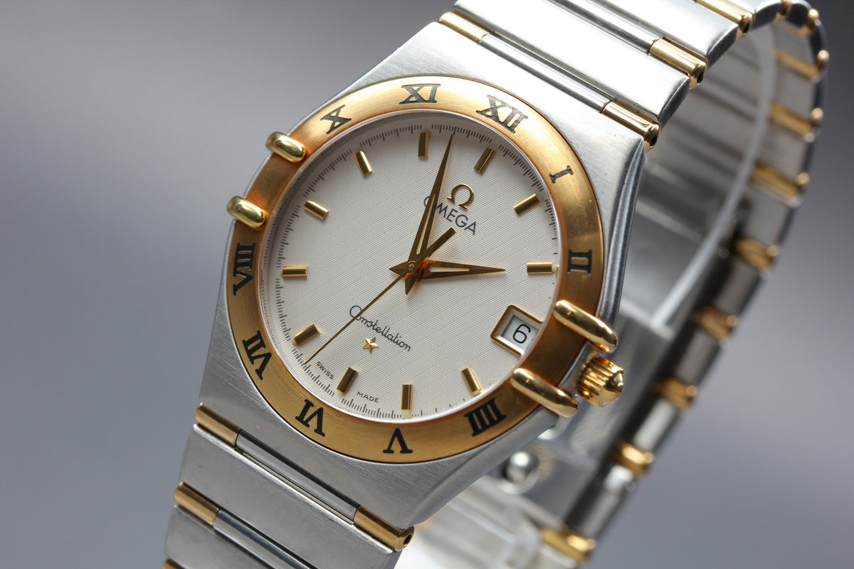 New Batt Vintage OMEGA Constellation 1312.3 Quartz Men's Watch 33mm From JAPAN