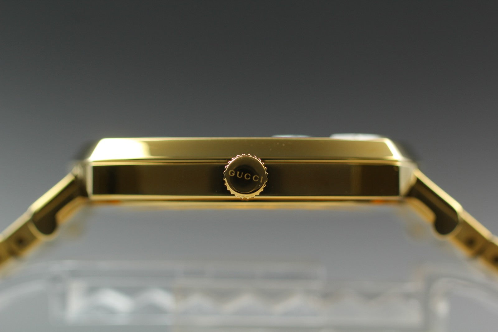 [Near MINT Box] GUCCI Grip 157.4 YA157403 34mm Gold GG Man's Quartz Watch