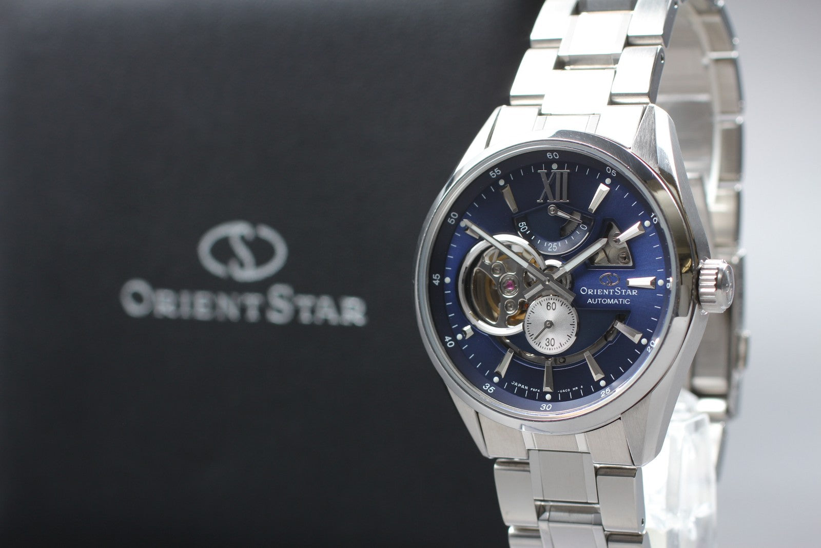 Exc+5 Orient Star Contemporary Collection F6F4-UAB0 Modern Skeleton Men's Watch