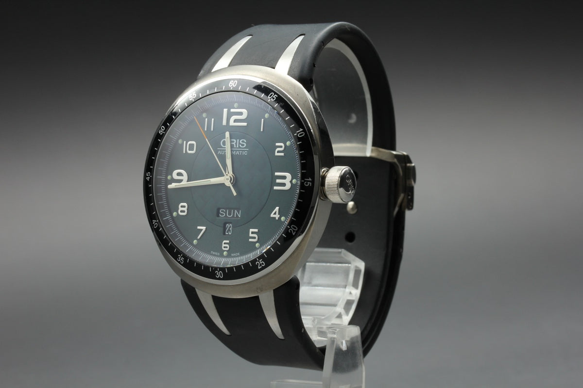 ORIS TT3 7589 Day Date Titanium Green Dial Black 44mm Automatic Men's Watch