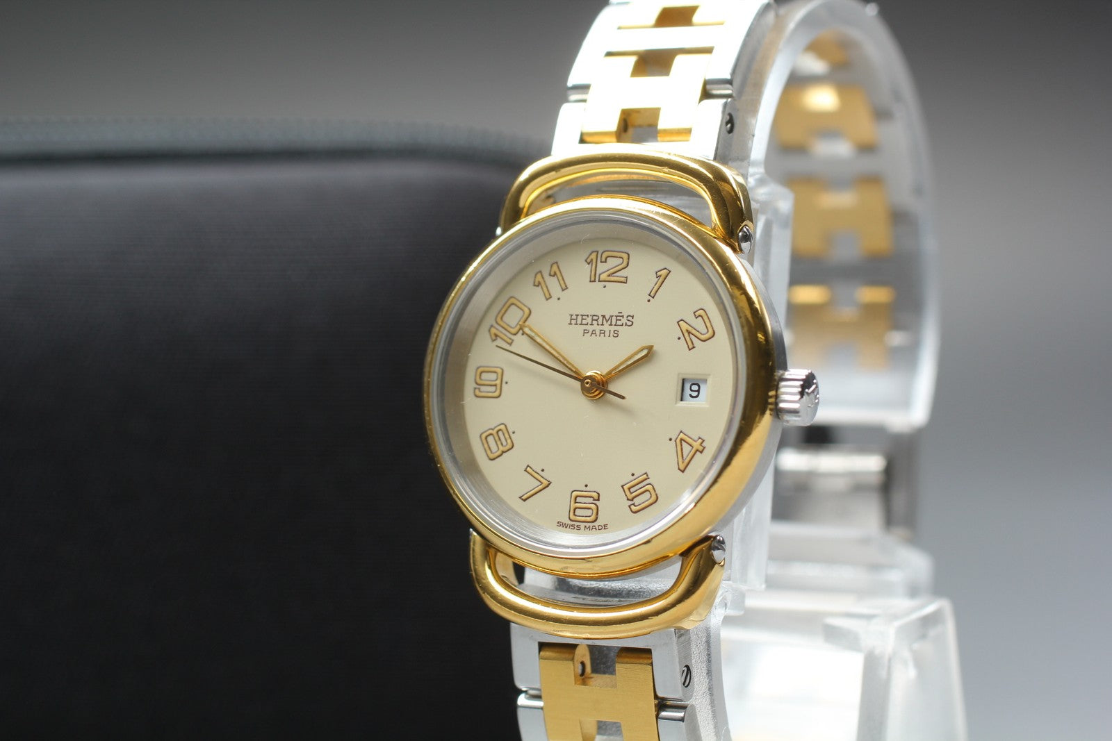 Vintage [Exc+5] Hermes Pullman Gold Ivory Dial 24mm Date Woman's Quartz Watch