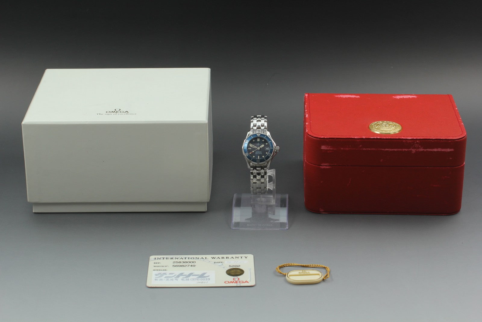 New Batt[Exc+5]Box OMEGA Seamaster 300M 2583.8 Quartz Blue Women Watch 28mm JP